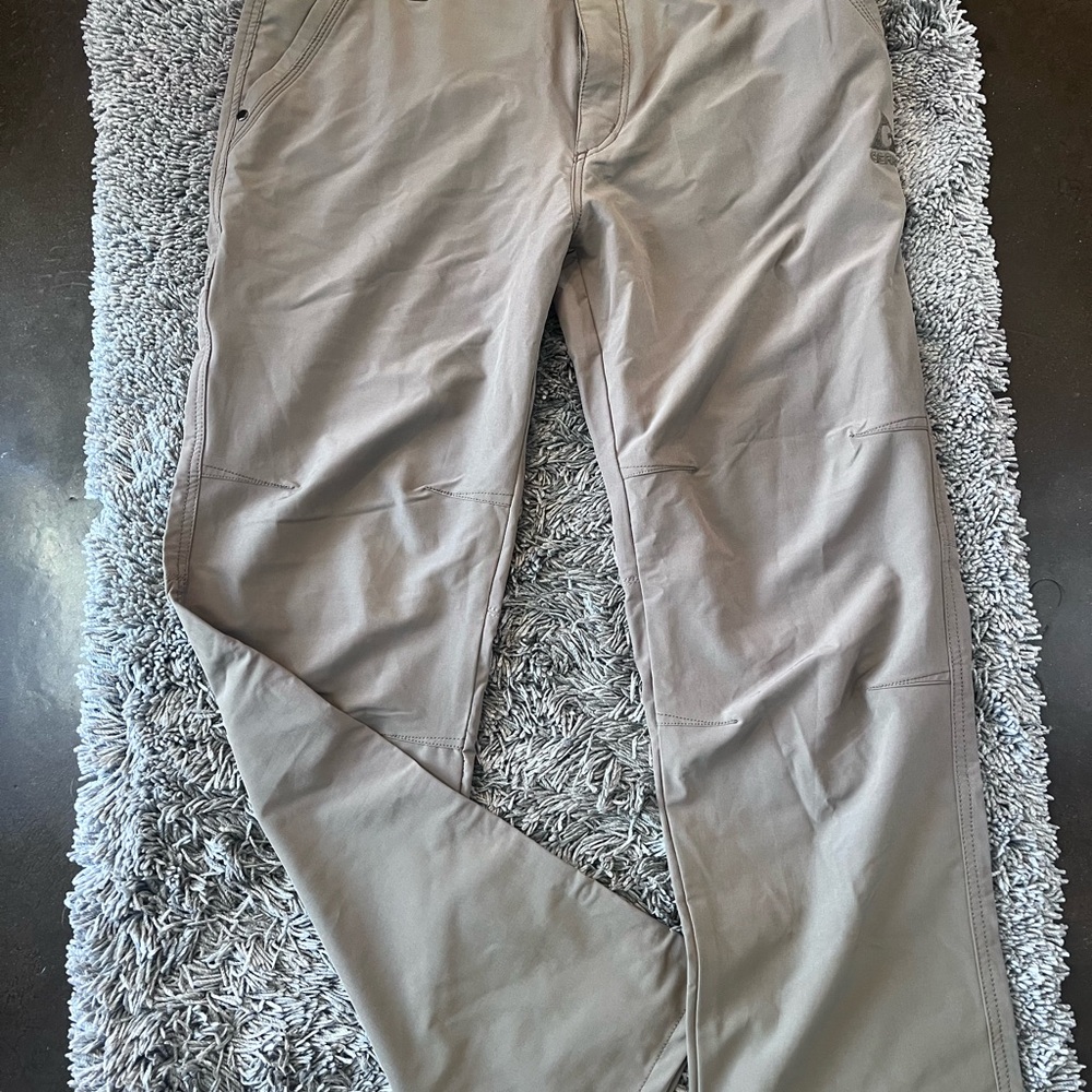 Gerry brand men’s pants